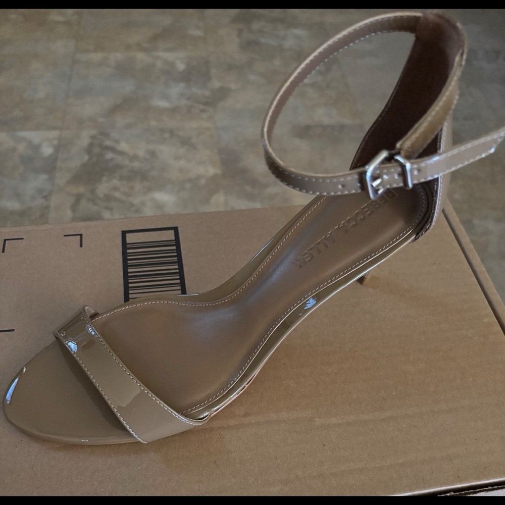 Tan Women's heels